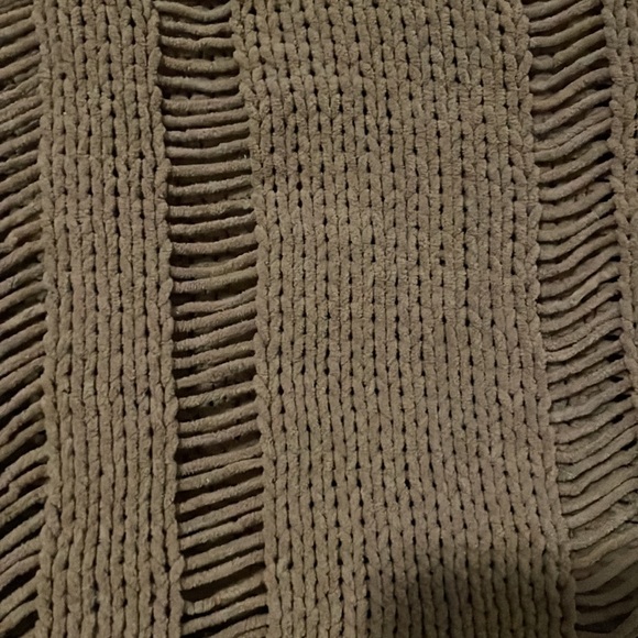 Sadie & Sage Sweater - Picture 4 of 7